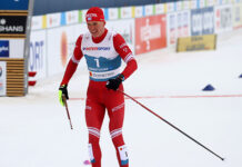 Большунов выиграл скиатлон на чемпионате России с отрывом в 47 секунд