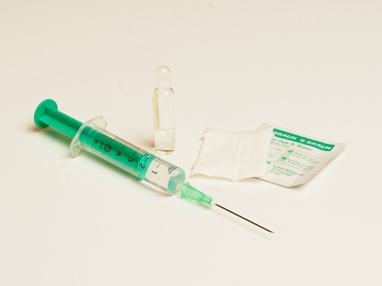 Невакцинированные украинцы приравняли себя к фауне: лечатся ветеринарным препаратом