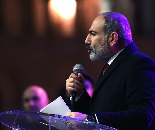 Пашинян предложил усилить Объединенную группировку войск России и Армении