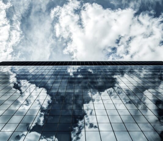 Зеленский ввёл санкции против Юрия Чайки