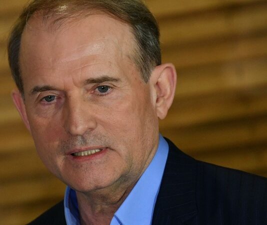 Медведчук назвал последствия силового захвата Донбасса Киевом